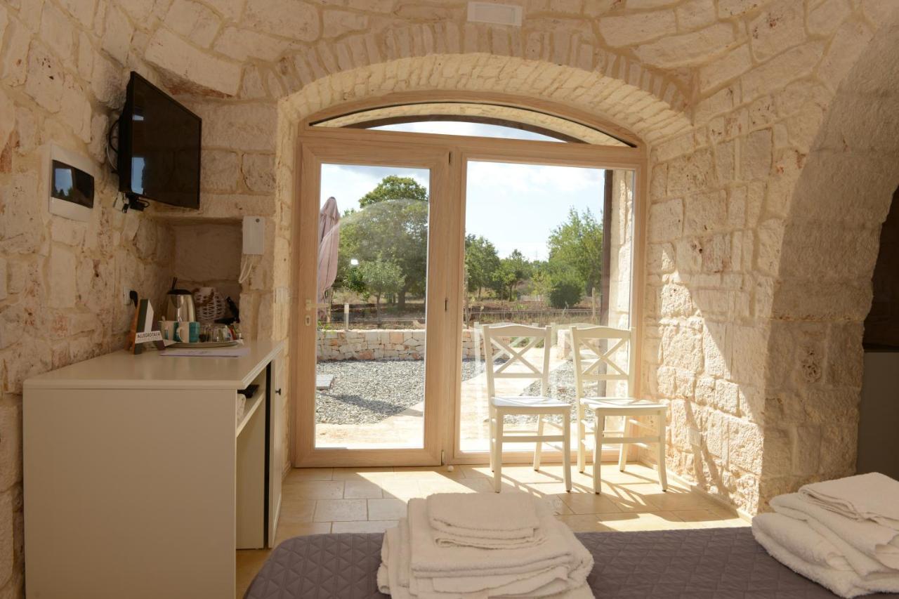 Agritrulli Pensionat Ostuni Exteriör bild